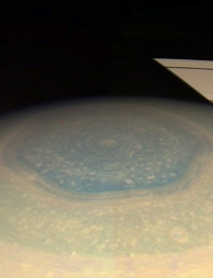 hexagone saturne