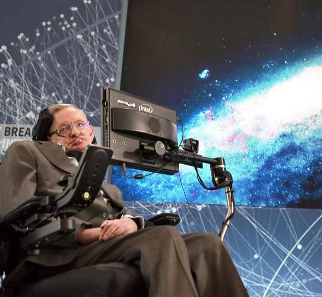 stephen hawking dans l'espace menace extraterrestre