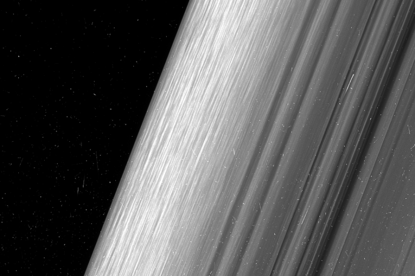 anneaux saturne cassini titre