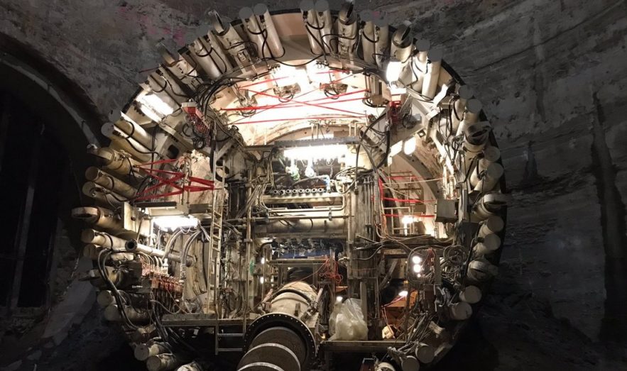 tunnel sous terrain elon musk revolution transports