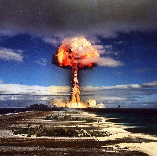 survie kit atomique bombe catastrophe nucléaire explosion-min