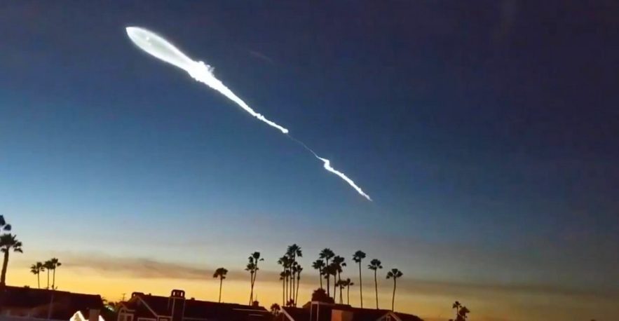 lacement falcon9 fusee lanceur spacex satellites communication orbite basse