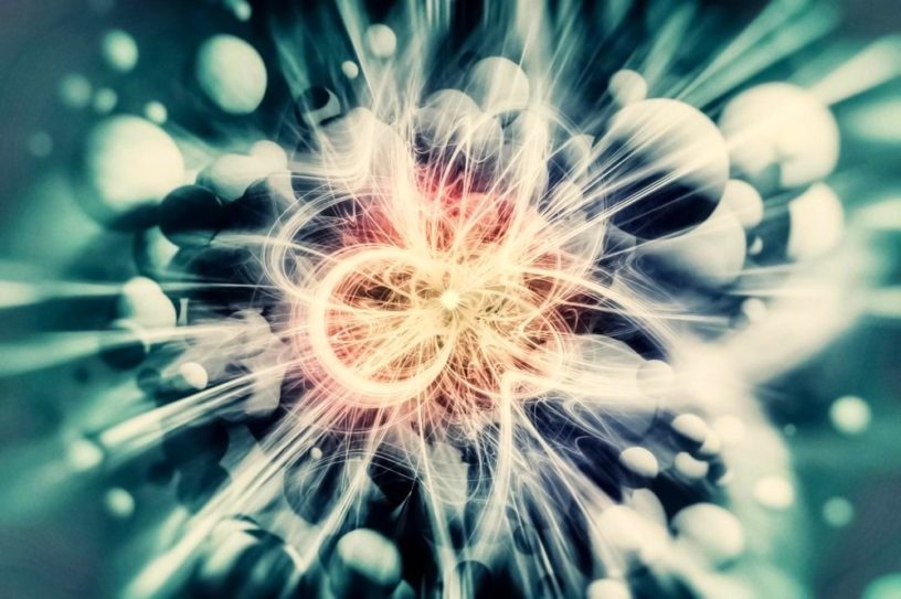 quart tetraquark hadron collisionneur haute énergie