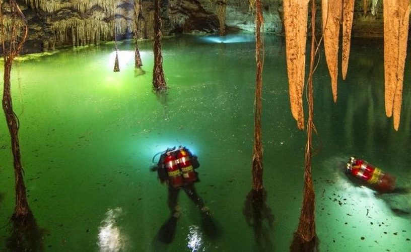sac actun mexique cave caverne grotte submergee innondee eau sous-marine