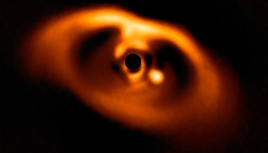 protoplanete image vlt planete en formation