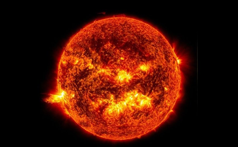 soleil couronne solaire stereo-A