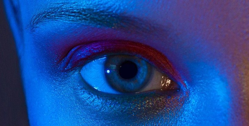 lumiere bleue vue retinal
