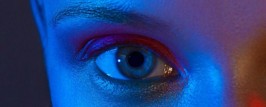 lumiere bleue vue retinal