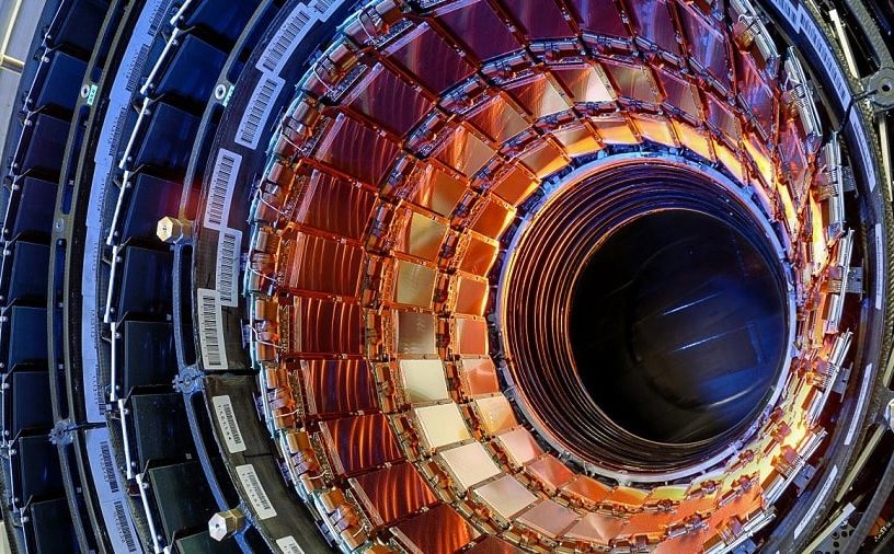 lhc nouvelle physique mesons