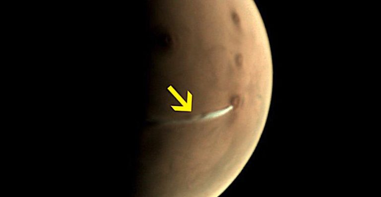nuage orographique mars