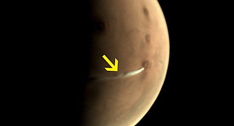 nuage orographique mars