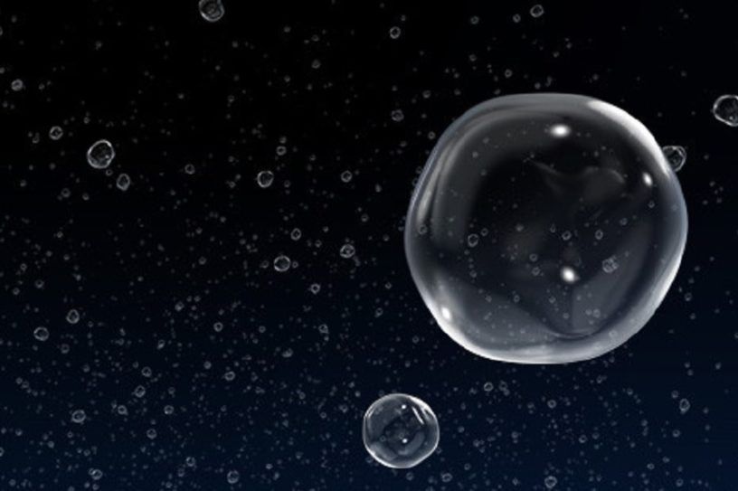 eau liquide espace