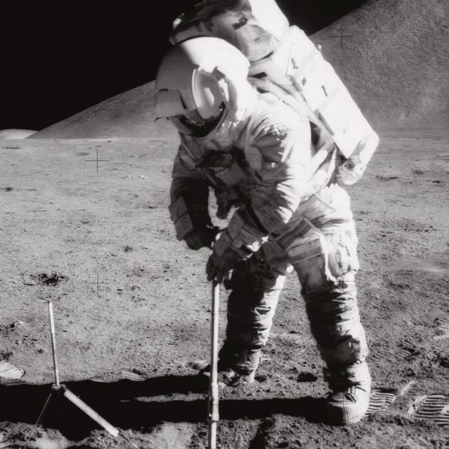 astronaute roche lune