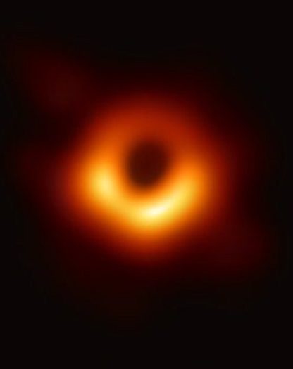 trou noir m87