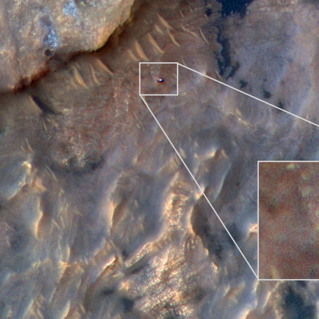 curiosity sur aeolis mons capture hirise