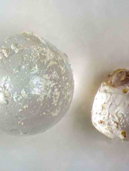 anciennes perles cosmiques traces impact asteroide