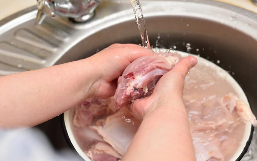 laver viande crue