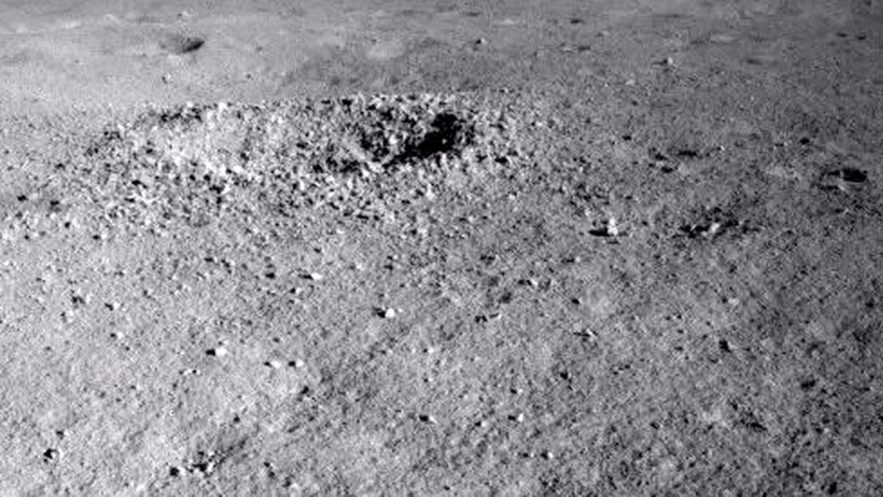 cratere lune decouverte substance gelatineuse