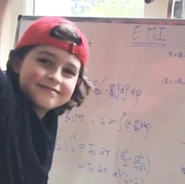 laurent simons surdoue 9 ans diplome ingenieur
