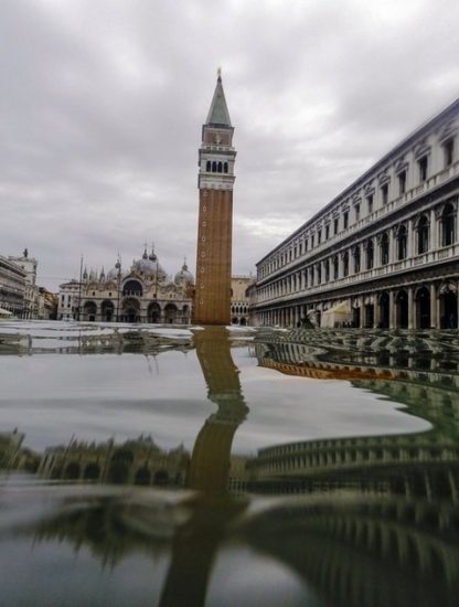 inondation venise eau changement climatique climat fonte glace mer