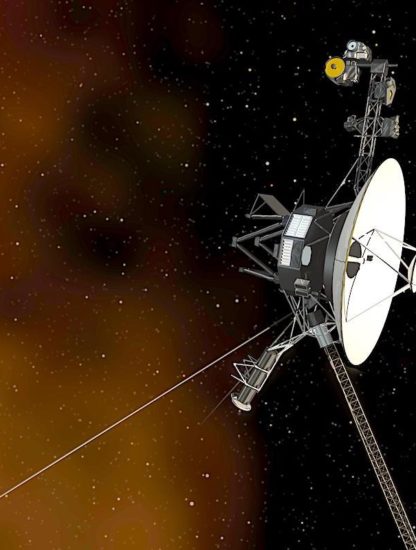 voyager 2 entre espace interstellaire