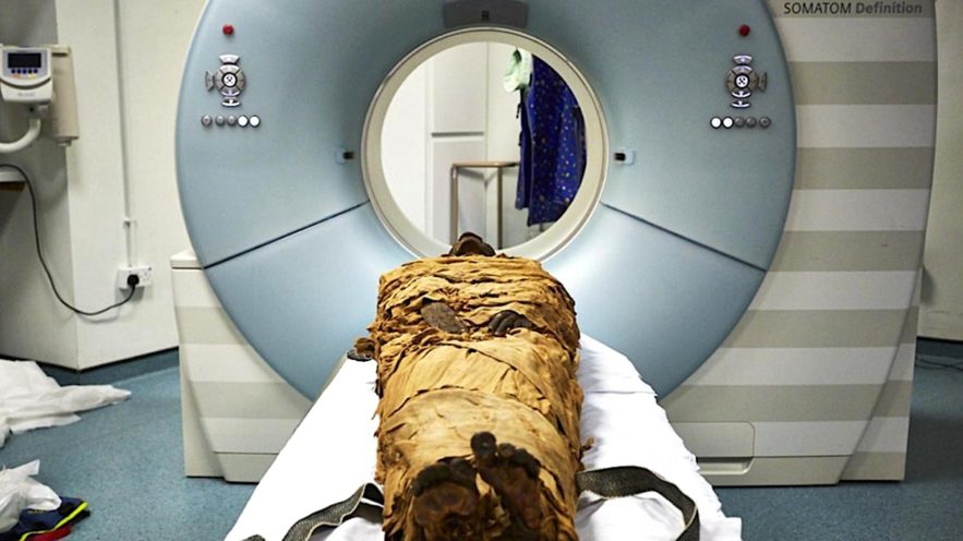 momie 3000 ans reconstruction voix