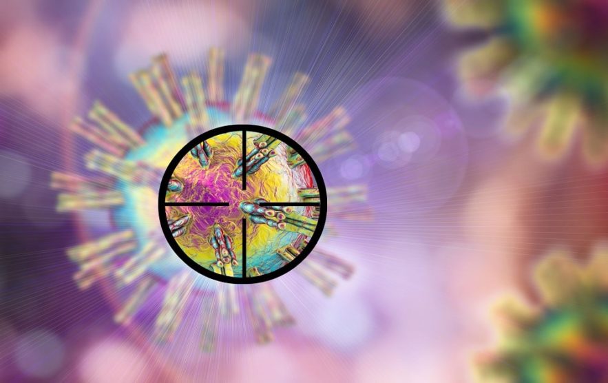 tritherapie coronavirus