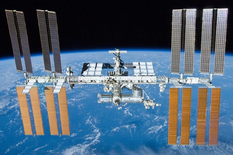condensant Bose Einstein ISS