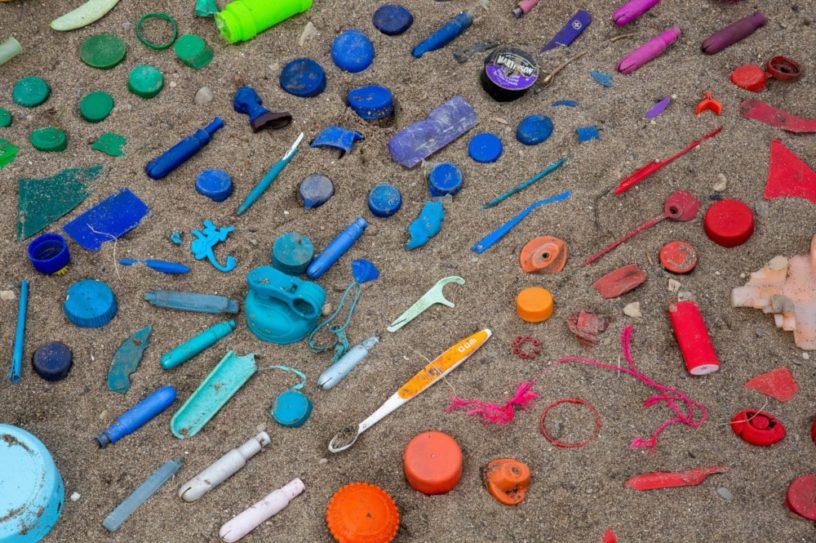 pollution microplastiques atmosphère zones sauvages
