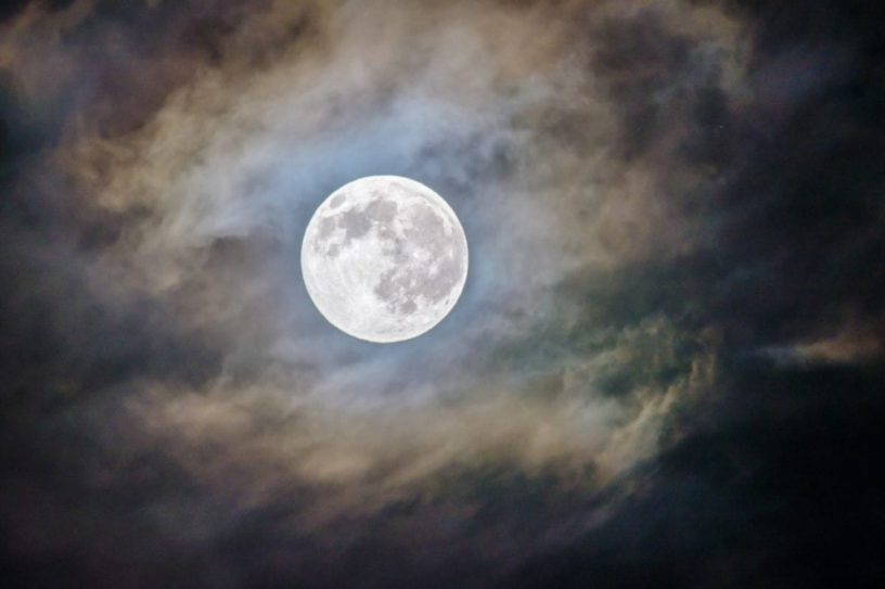 datation formation lune