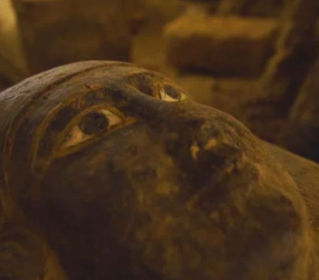 découverte cercueils intacts egypte