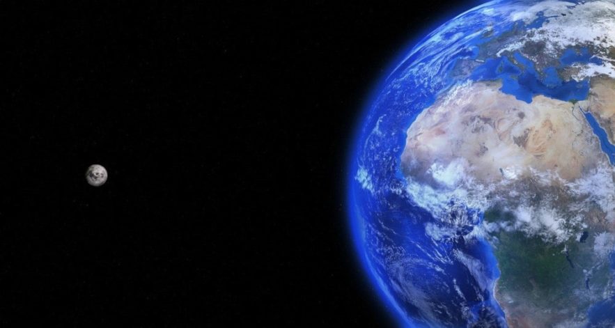 objet lune naturelle artificielle terre