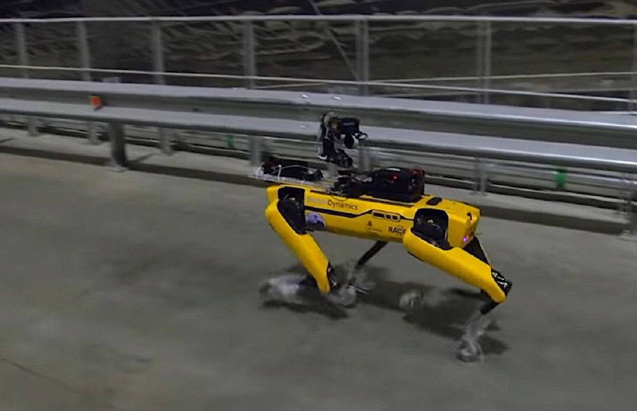 chien-robot boston dynamics visite centrale tchernobyl