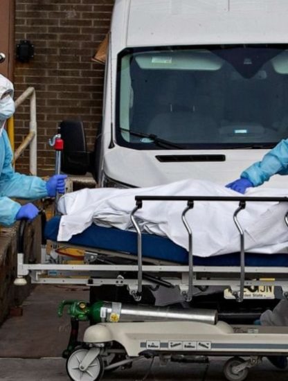 experts débunkent fake new exagération décès covid couv