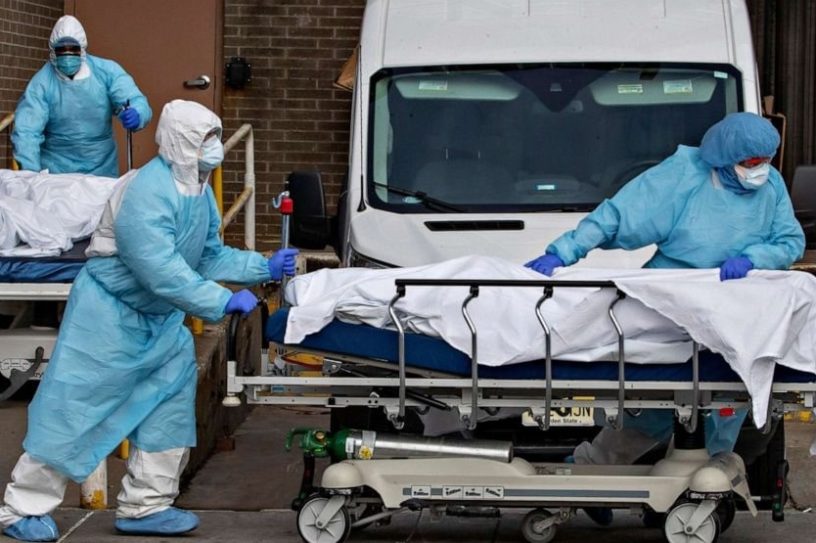 experts débunkent fake new exagération décès covid couv
