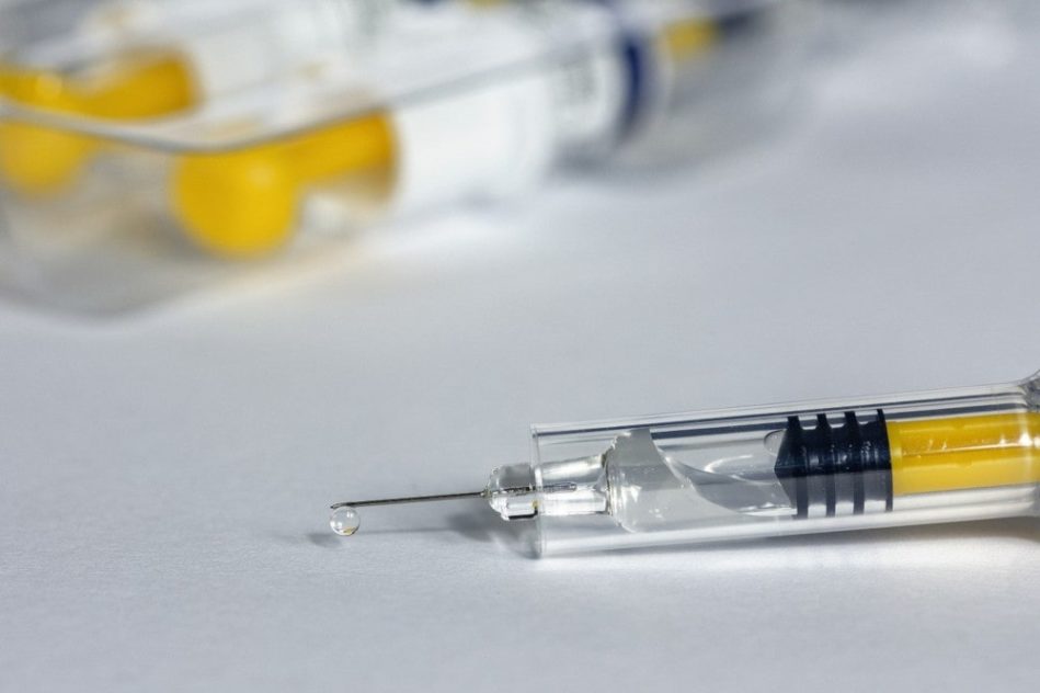 vaccin covid oxford astrazeneca efficacité