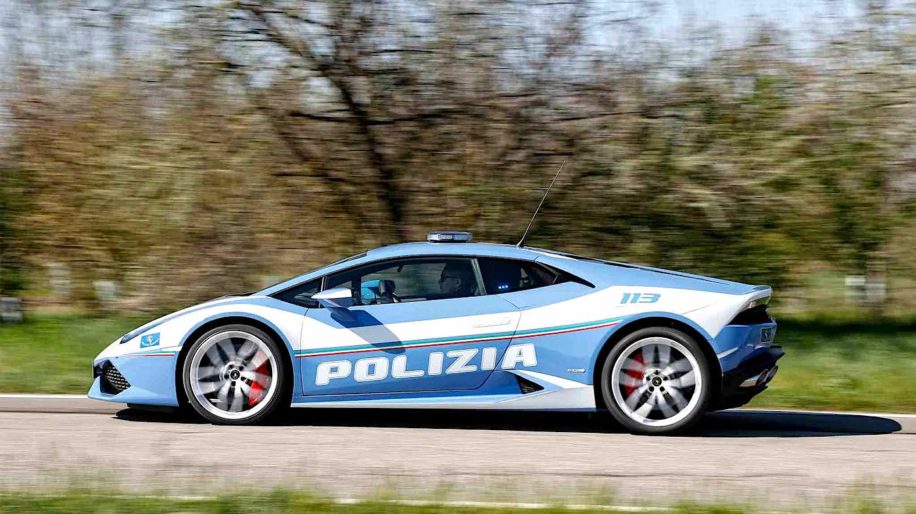 police italienne lamborghini huracan transport organes