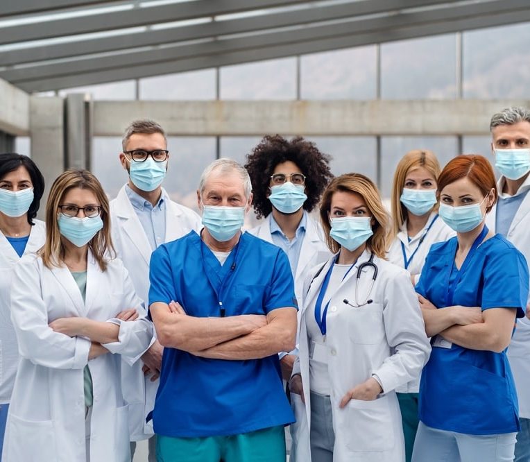 etats-unis soignants souhaitent pas vaccination immediate