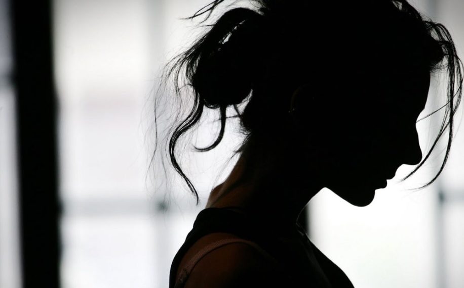 une femme quatre tdah tentative suicide couv