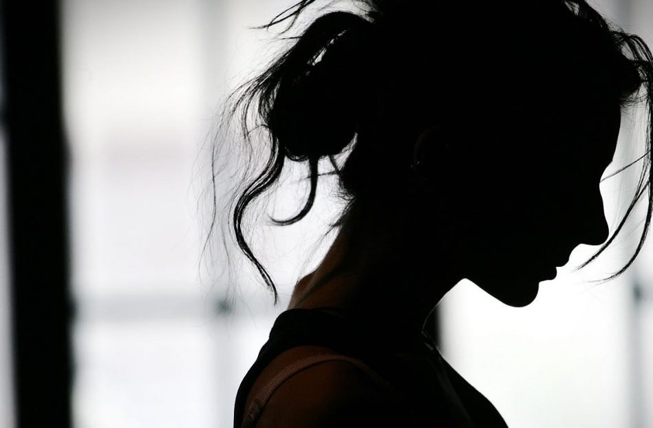 une femme quatre tdah tentative suicide couv