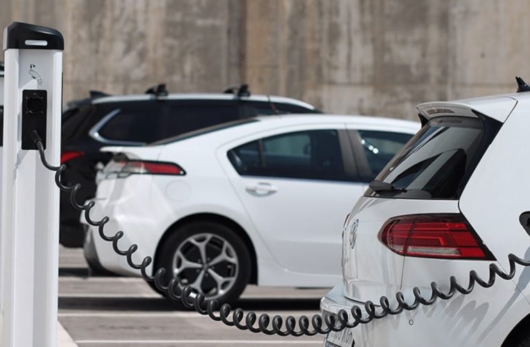 voitures electriques proches adoption massive