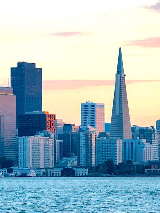 grandes villes coulent lentement avec leur poids