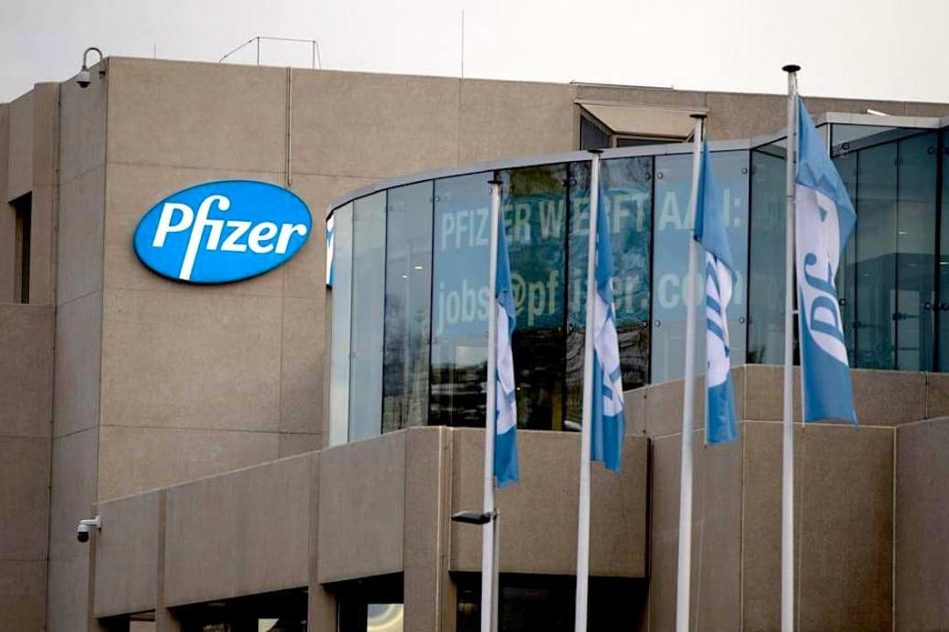pfizer prevoit reduire temps production vaccin covid-19 50 pourcent