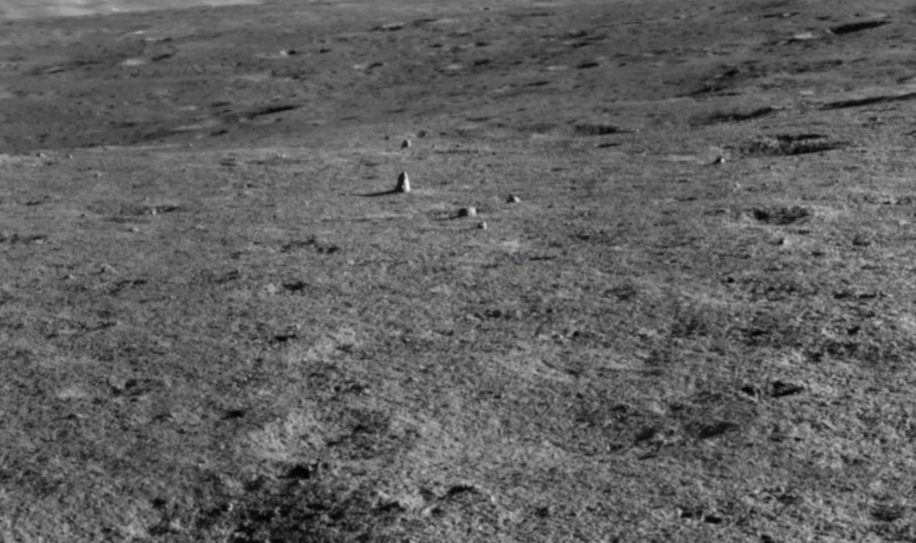 roche étrange lune Yutu
