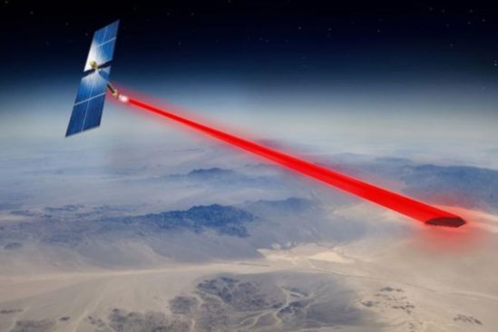 panneau solaire spatial