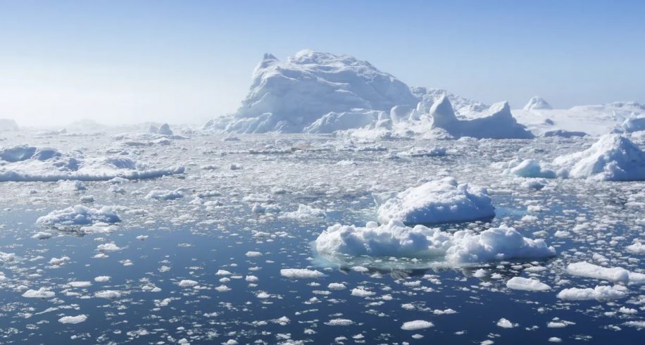 fonte massive glace provoque derive poles geographiques couv