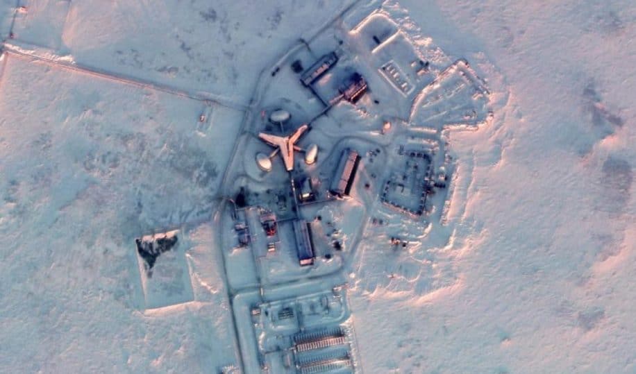 images satellite revelent presence militaire russe sans precedent arctique
