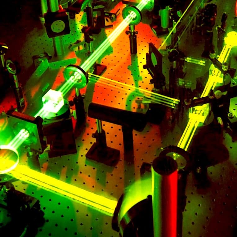 realisation laser plus puissant monde