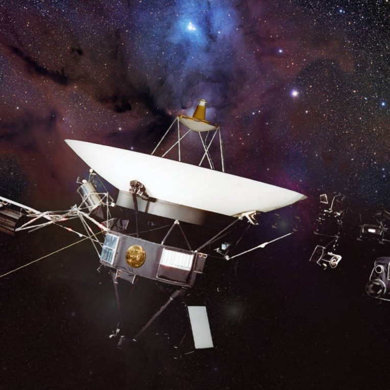 voyager1 detecte bourdonnement provenant plasma interstellaire