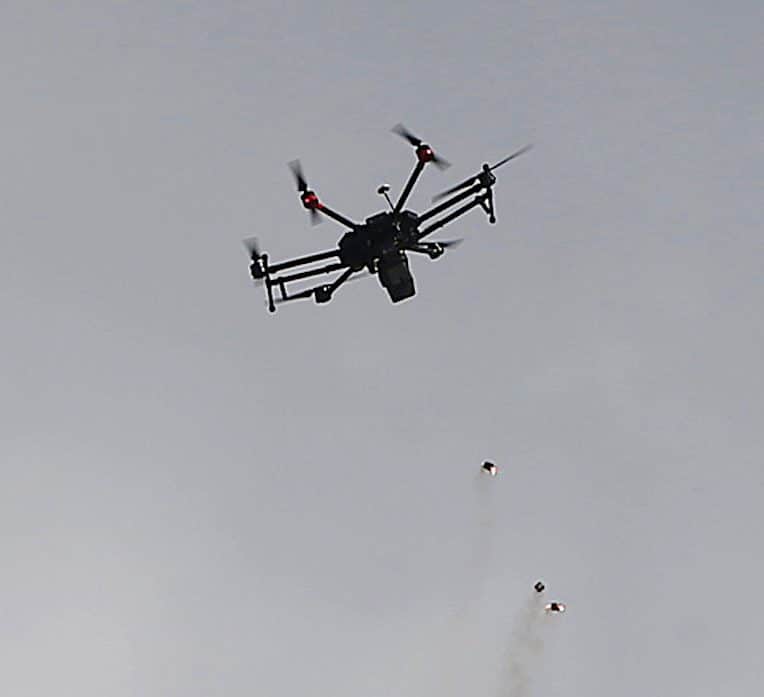 israel utilise premier essaim drones guides par ia attaques contre gaza